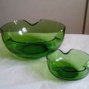 Final PriceVintage Carnival green bowl set